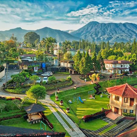 The Jayakarta Cisarua Otel Puncak Dış mekan fotoğraf
